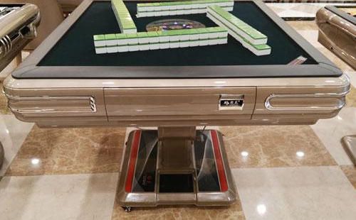 全自动札达札达麻将桌在家庭娱乐空间中的应用与选购指南